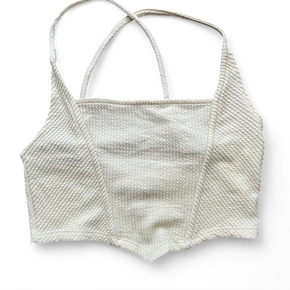 Urban Outfitters Pale Green Textured Crop Top - Picture 1 of 6